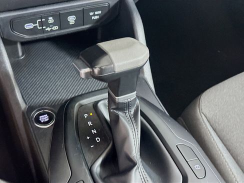 Used 2025 Kia K4 LXS image 24