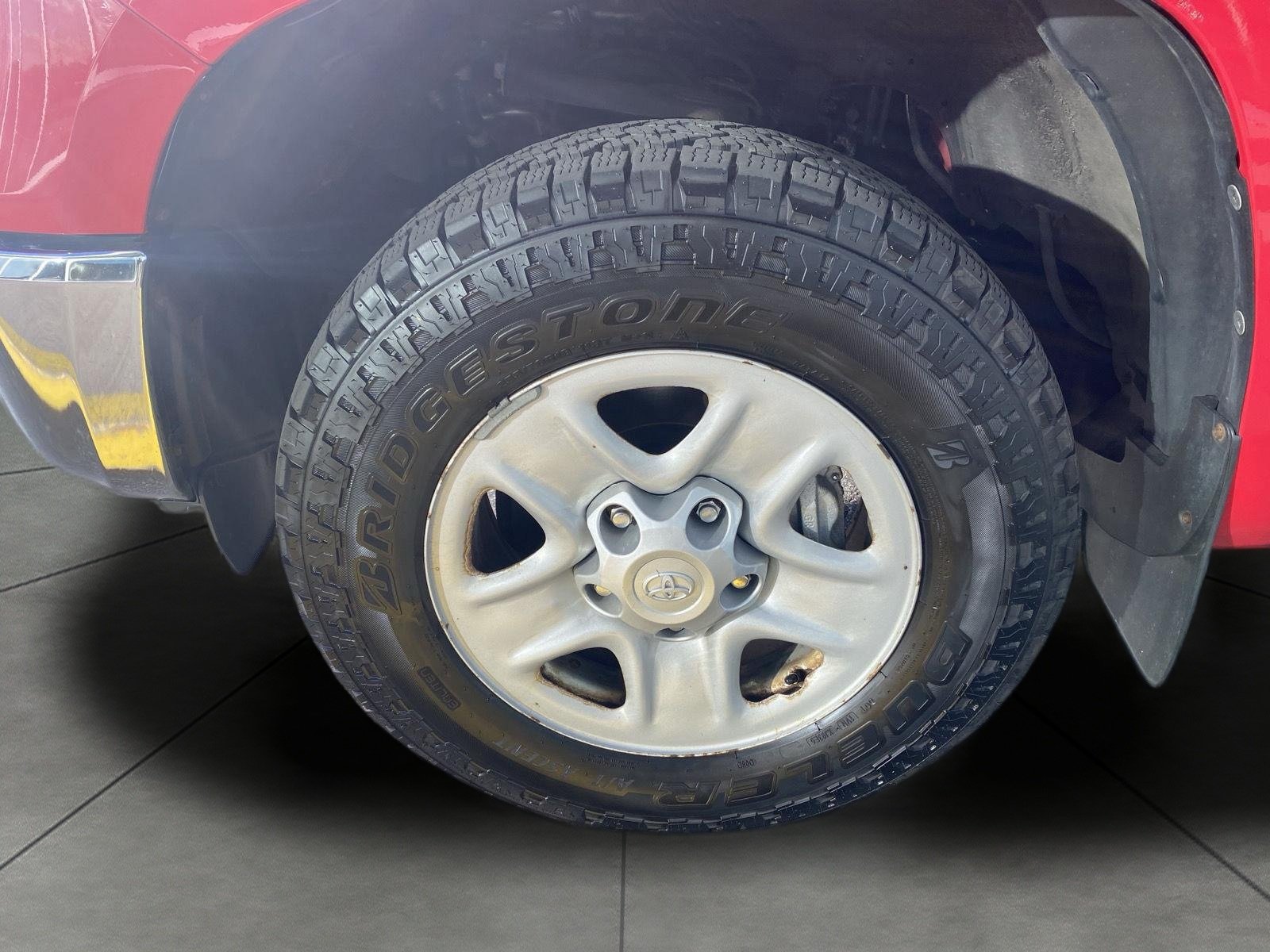 Used 2015 Toyota Tundra SR5 w/ SR5 Upgrade Package AWD/4WD image 7