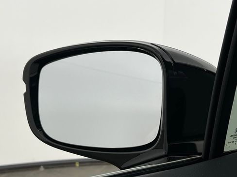 Used 2018 Honda Odyssey Elite image 42