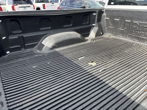 Used 2024 GMC Sierra 2500 Pro w/ Convenience Package image 26