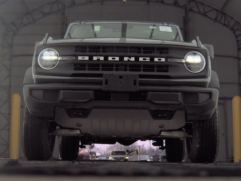 Used 2025 Ford Bronco Big Bend image 3
