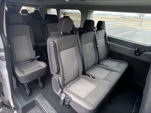 Used 2022 Ford Transit 350 XLT image 16