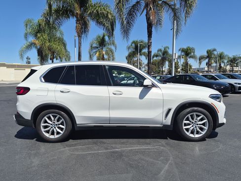 Used 2021 BMW X5 xDrive40i w/ Premium Package AWD/4WD image 11