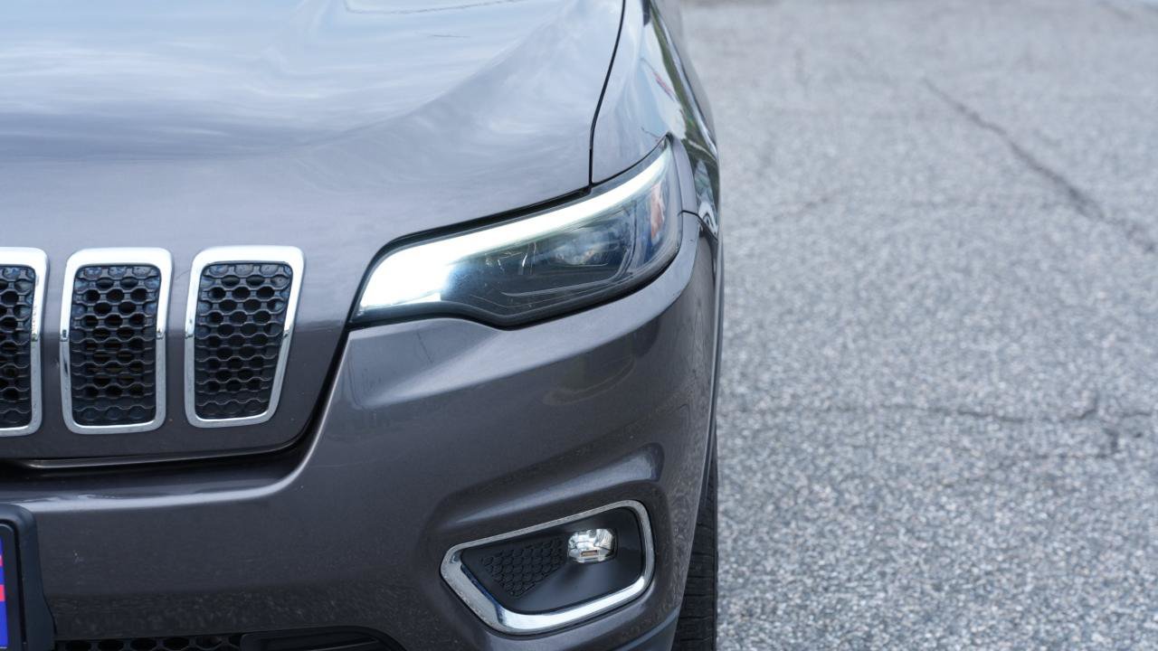 Used 2019 Jeep Cherokee Limited AWD/4WD image 10