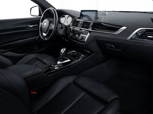Used 2020 BMW 230i xDrive Coupe w/ Premium Package AWD/4WD image 18
