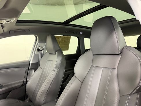 Certified 2025 Audi Q6 e-tron Premium Plus w/ Premium Plus AWD/4WD image 23