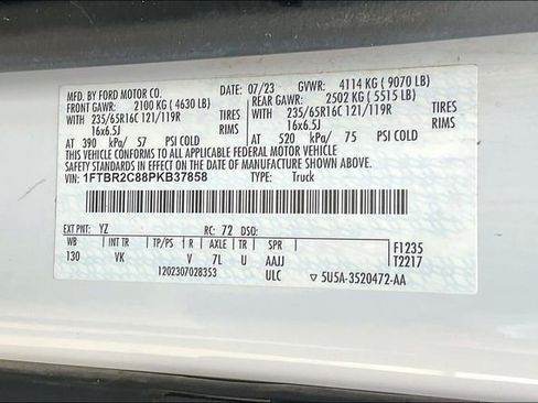 Used 2023 Ford Transit 250 Medium Roof AWD image 31