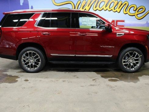 New 2026 GMC Yukon Elevation image 1