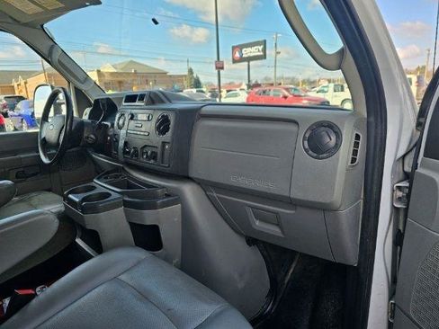 Used 2016 Ford E-350 and Econoline 350 Super Duty w/ Power Windows & Locks Group RWD image 9