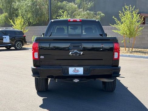 Used 2018 Chevrolet Silverado 1500 LTZ Z71 w/ Redline Edition AWD/4WD image 5