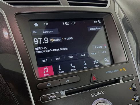 Used 2018 Ford Explorer Sport w/ Equipment Group 401A AWD/4WD image 17