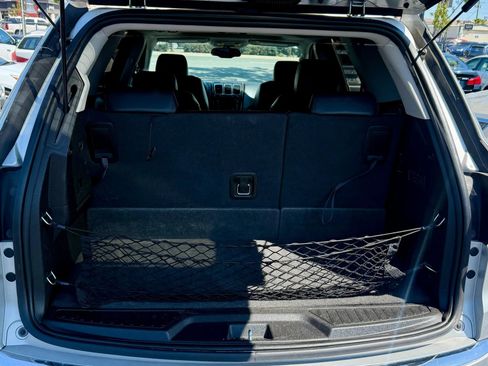 Used 2012 GMC Acadia Denali image 7