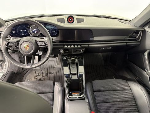 Certified 2024 Porsche 911 Carrera T RWD image 18