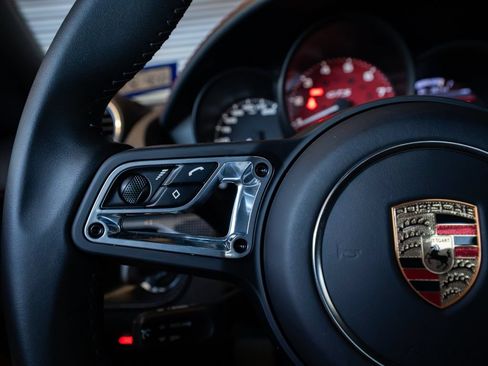 Certified 2025 Porsche 718 Boxster GTS RWD image 17