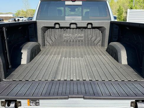 Used 2025 GMC Sierra 1500 Denali Ultimate AWD/4WD image 44