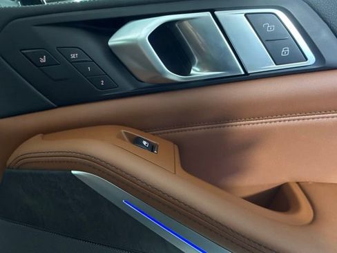 Used 2023 BMW X5 xDrive40i w/ Executive Package image 35