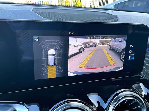 Used 2023 Mercedes-Benz EQB 300 4MATIC w/ Exclusive Package image 26