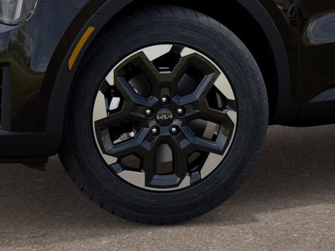 New 2026 Kia Sorento S image 9
