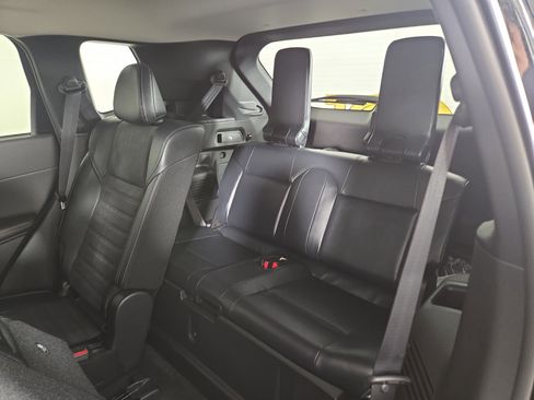 New 2026 Mitsubishi Outlander SE image 12