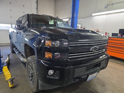 Used 2017 Chevrolet Silverado 2500 LT w/ Midnight Edition image 2