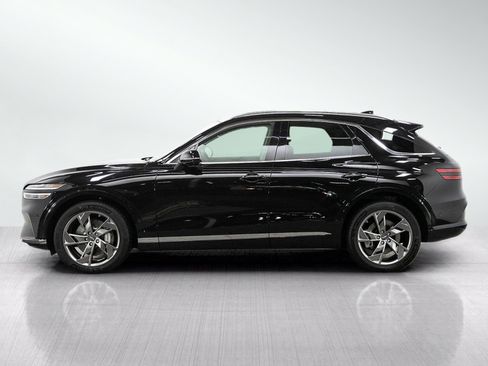 Used 2023 Genesis Electrified GV70 AWD/4WD image 2