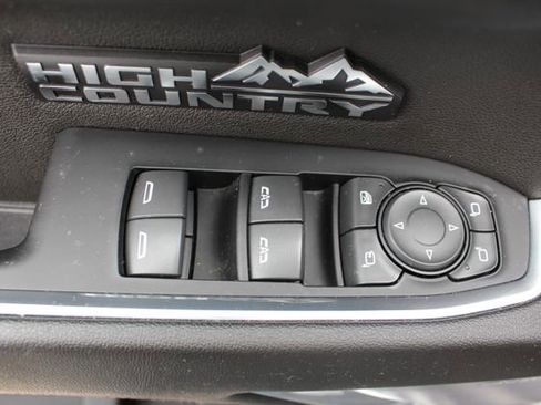 Used 2023 Chevrolet Silverado 1500 High Country w/ High Country Premium Package image 31