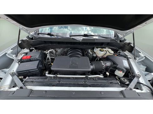 Certified 2021 Chevrolet Silverado 1500 LTZ w/ LTZ Premium Package AWD/4WD image 33
