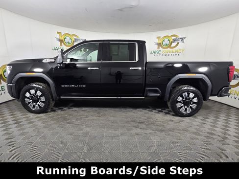 Certified 2024 GMC Sierra 2500 Denali w/ Denali Reserve Package AWD/4WD image 4