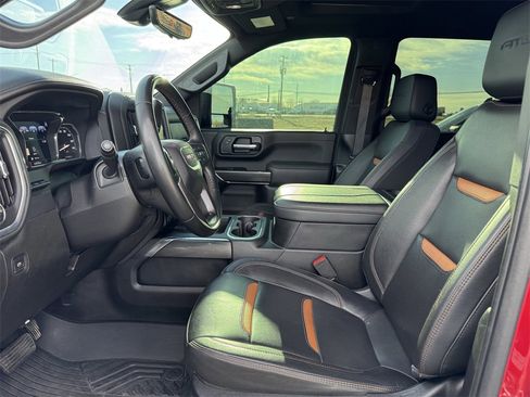 Used 2023 GMC Sierra 3500 AT4 w/ AT4 Premium Plus Package image 9