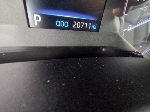 Certified 2025 Toyota Corolla LE image 13