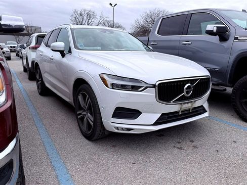 Used 2018 Volvo XC60 T6 Momentum w/ Advanced Package image 1