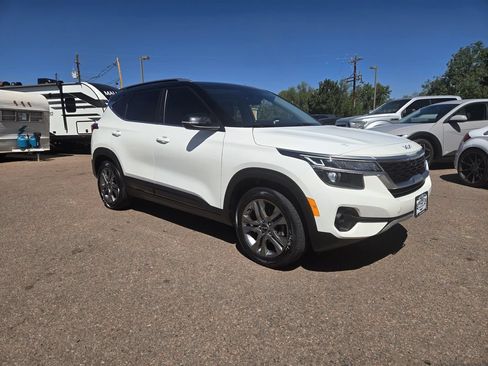 Used 2022 Kia Seltos S FWD image 23