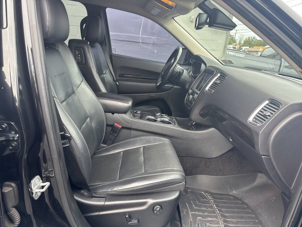 Used 2015 Dodge Durango Citadel w/ Technology Group AWD/4WD image 28