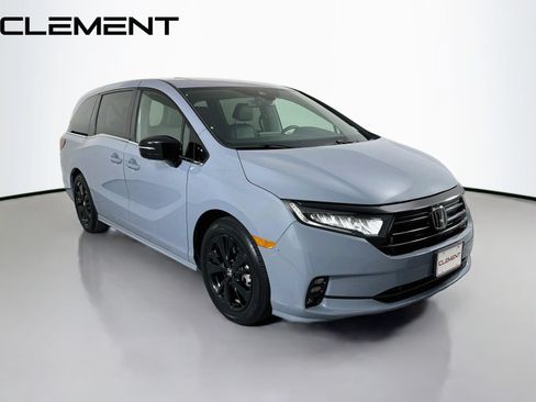 Used 2024 Honda Odyssey Sport image 5