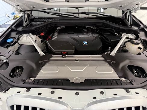 Used 2024 BMW X3 xDrive30i AWD/4WD image 9