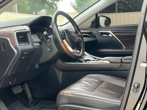Used 2017 Lexus RX 350 AWD w/ Premium Package image 19