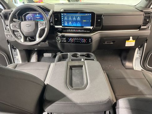 New 2026 Chevrolet Silverado 1500 RST AWD/4WD image 14
