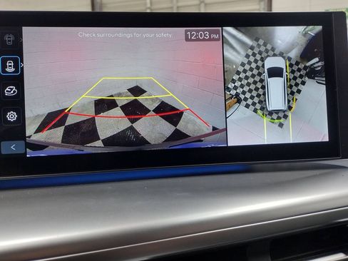 New 2026 Hyundai Ioniq 9 Calligraphy image 8