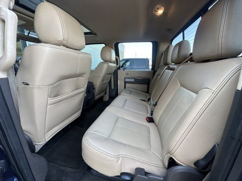 Used 2014 Ford F250 Lariat w/ Lariat Ultimate Package image 18