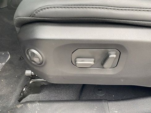 New 2026 Jeep Wrangler Unlimited Rubicon image 16