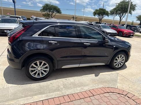 Used 2023 Cadillac XT4 Premium Luxury w/ Cold Weather Package FWD image 8