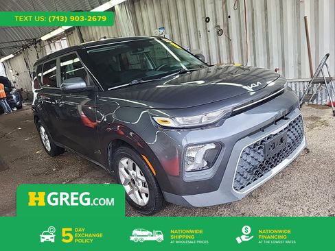 Used 2022 Kia Soul LX w/ Technology Package FWD image 1