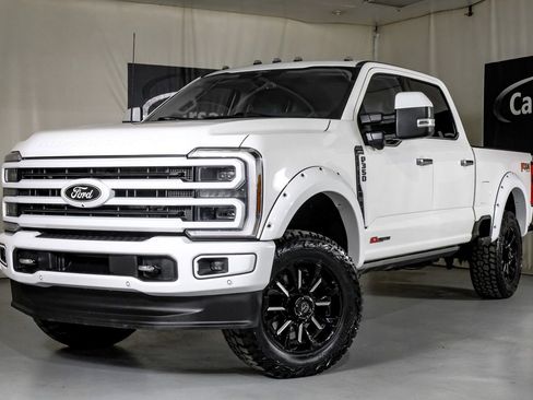 Used 2024 Ford F350 Limited w/ FX4 Off-Road Package image 5