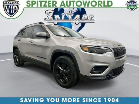 Used 2019 Jeep Cherokee Latitude Plus image 1