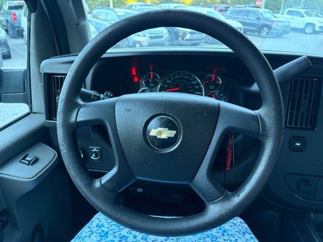 Used 2019 Chevrolet Express 2500 RWD image 13