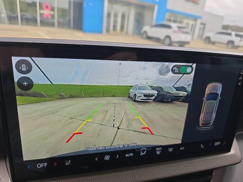 Used 2025 Ford Explorer Active w/ Active Comfort Package image 28