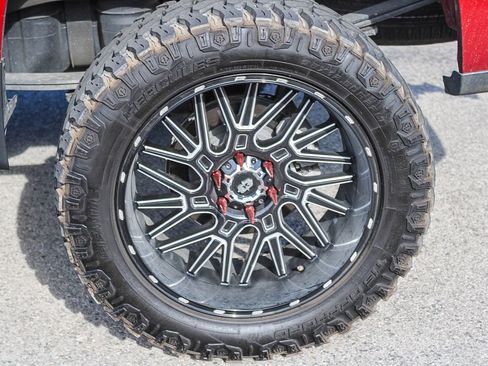 Used 2024 Chevrolet Silverado 1500 RST AWD/4WD image 7