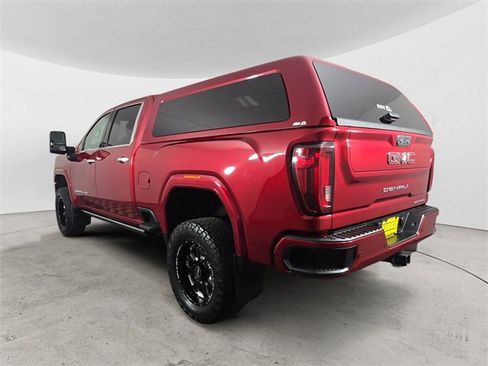 Used 2023 GMC Sierra 2500 Denali w/ Denali Ultimate Package image 3