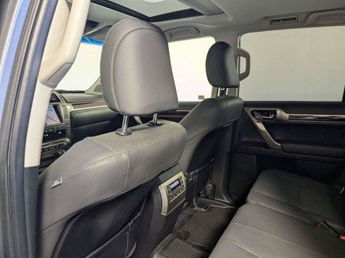 Used 2019 Lexus GX 460 Premium AWD/4WD image 38