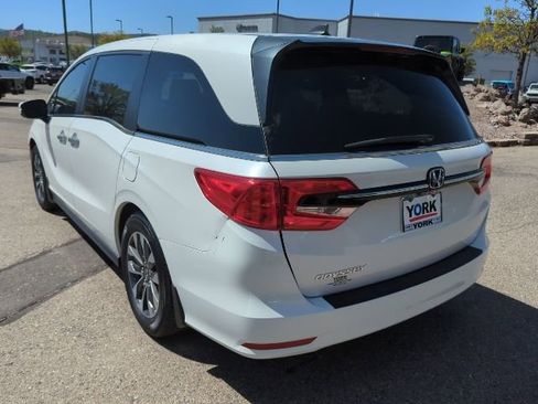 Used 2024 Honda Odyssey EX-L image 6